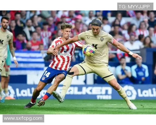 雷根堡与因戈尔对决前瞻分析双方实力与战术博弈的精彩较量 雷根堡与因戈尔对决前瞻分析双方实力与战术博弈的精彩较量